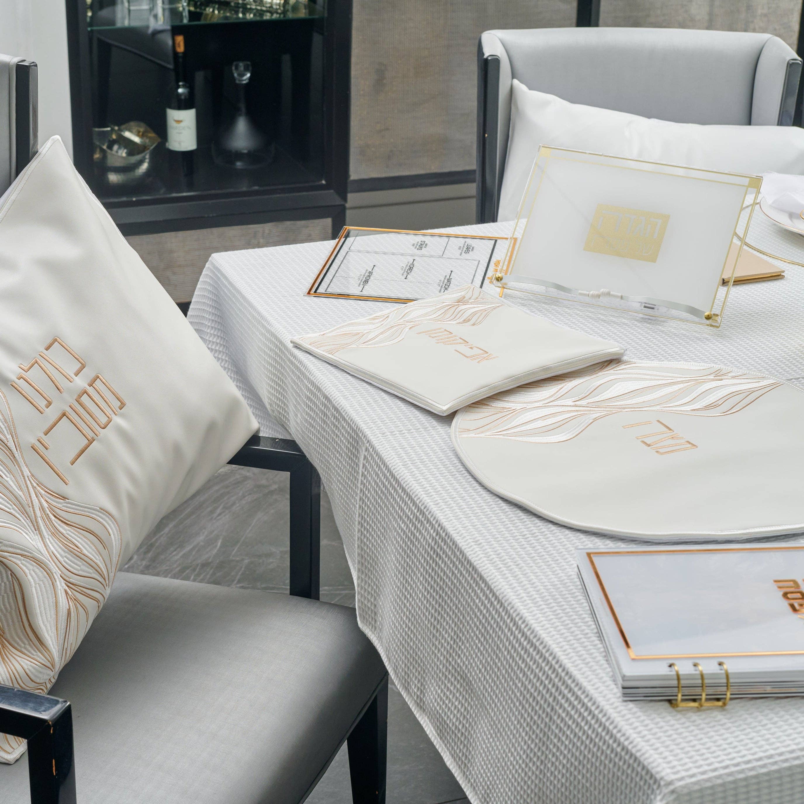 Lace Pesach Hand Towel