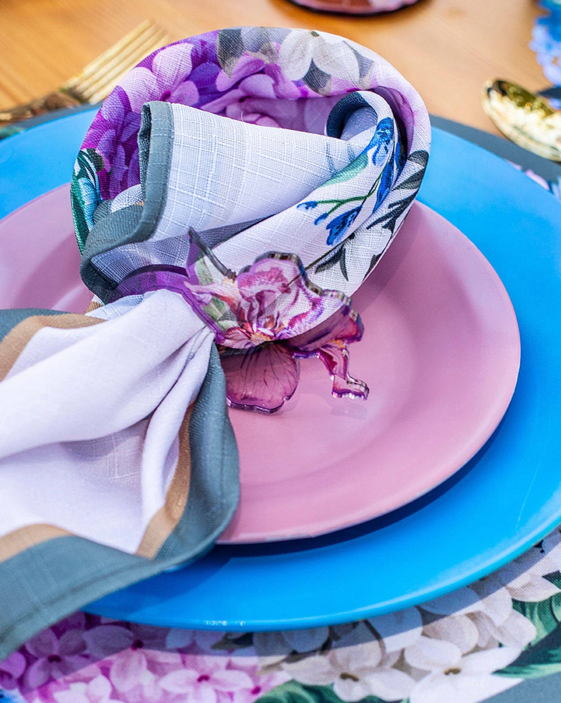 Iris Acrylic Napkin Rings