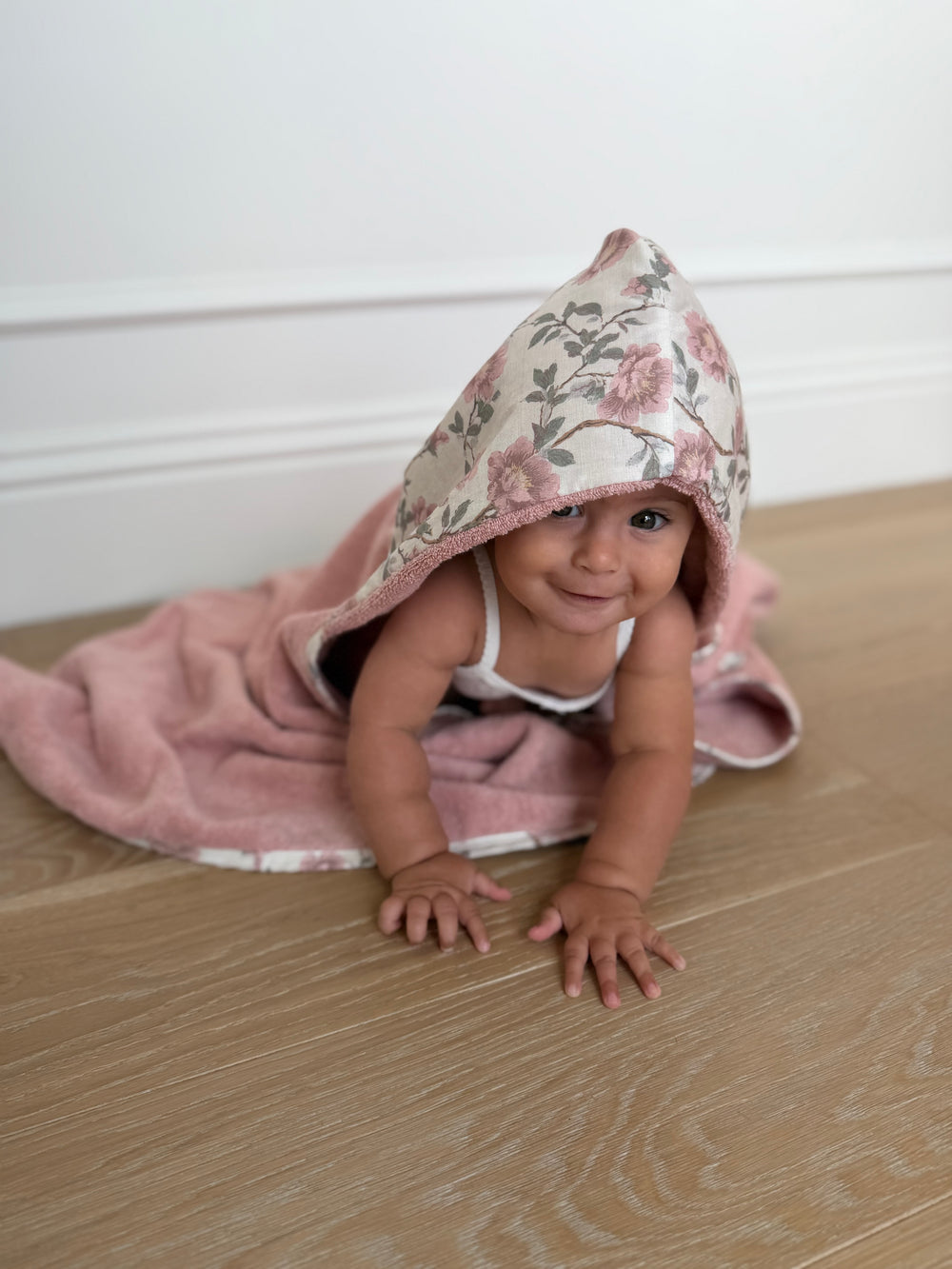 Blush Meadow Hooded Bath Towel