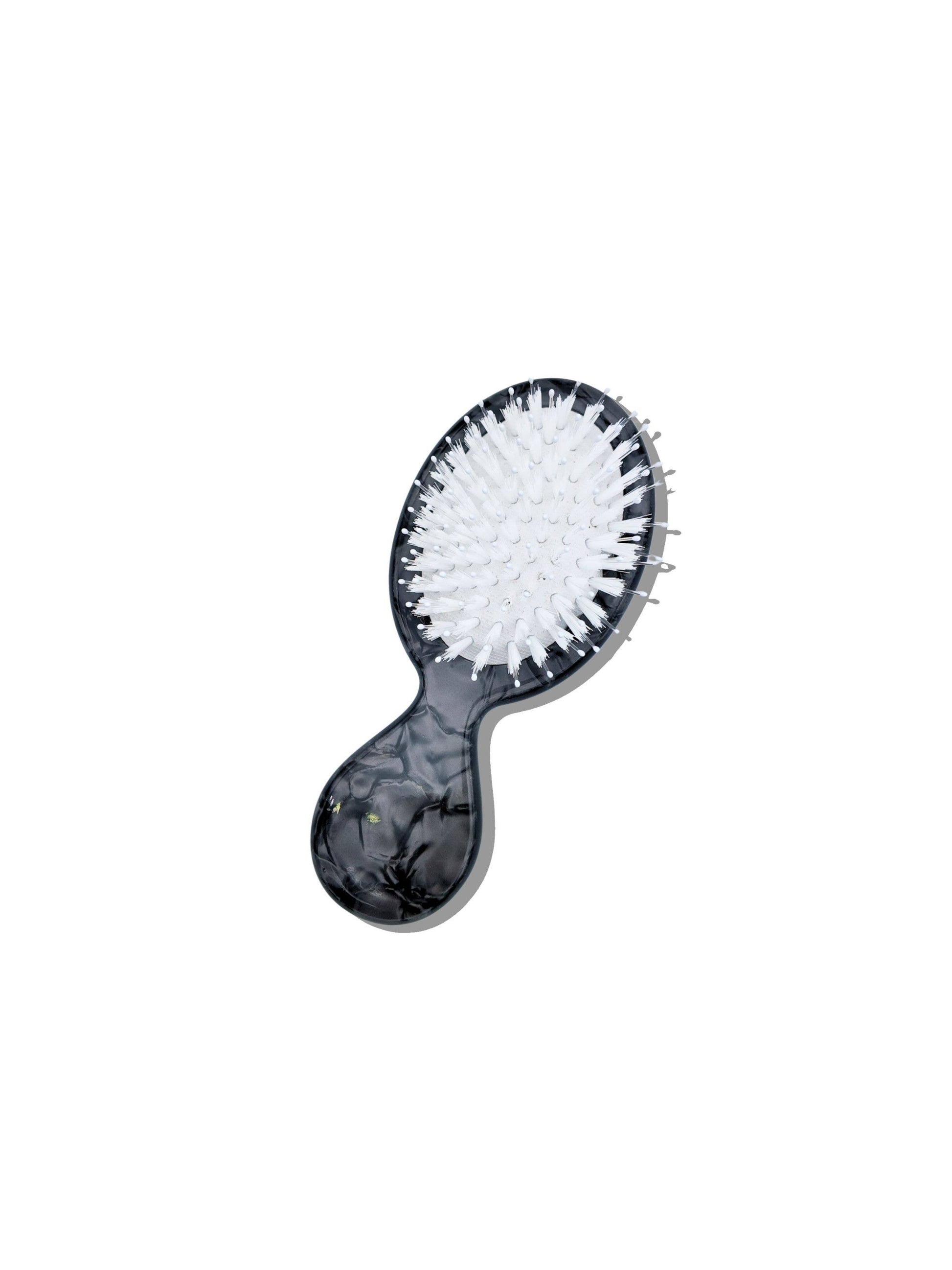 Handbag Hero Brush