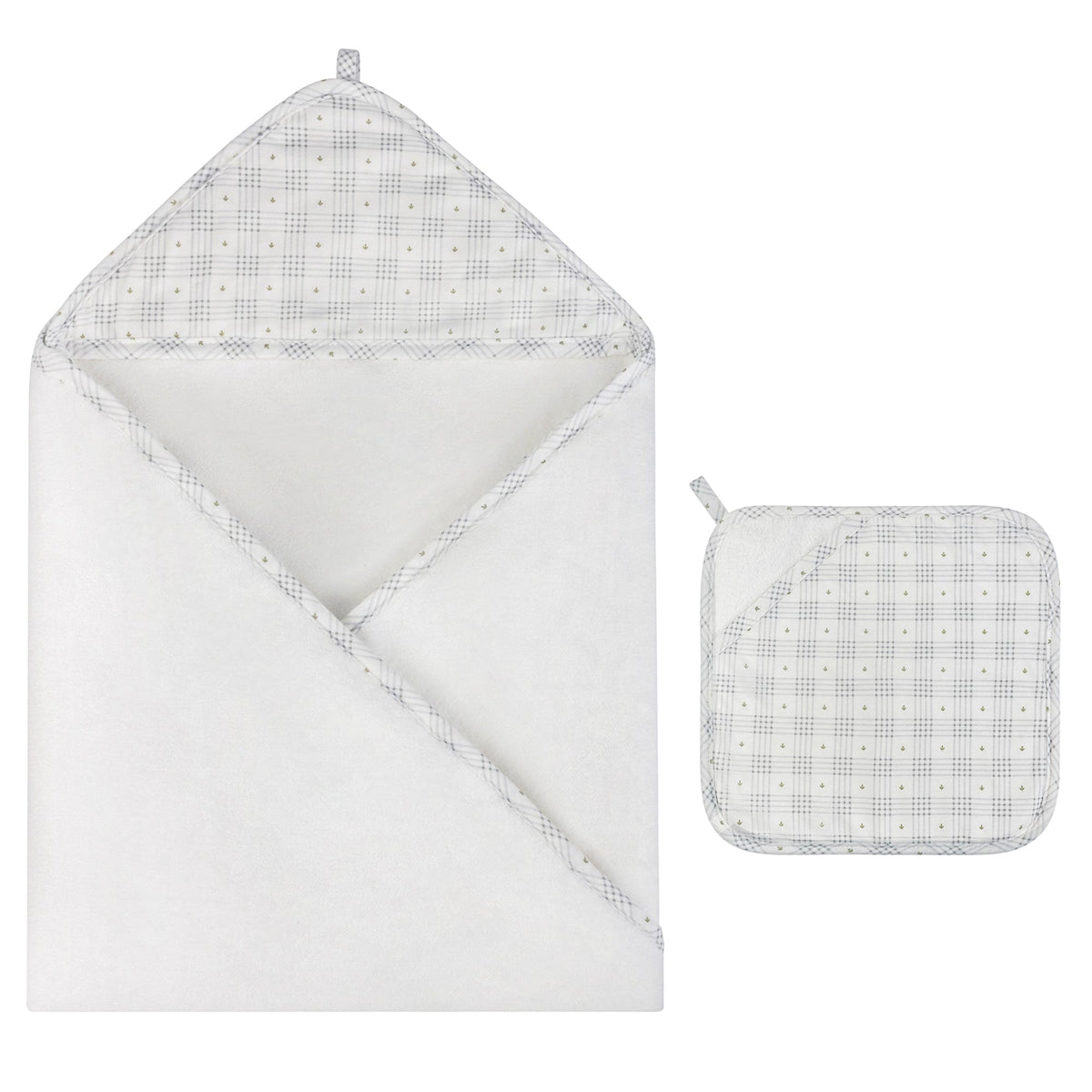 Solid Scalloped Hooded Towel and Washcloth Set