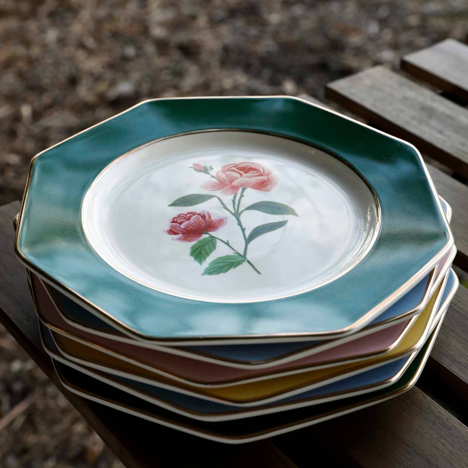 Roses Porcelain Dessert Plate Set