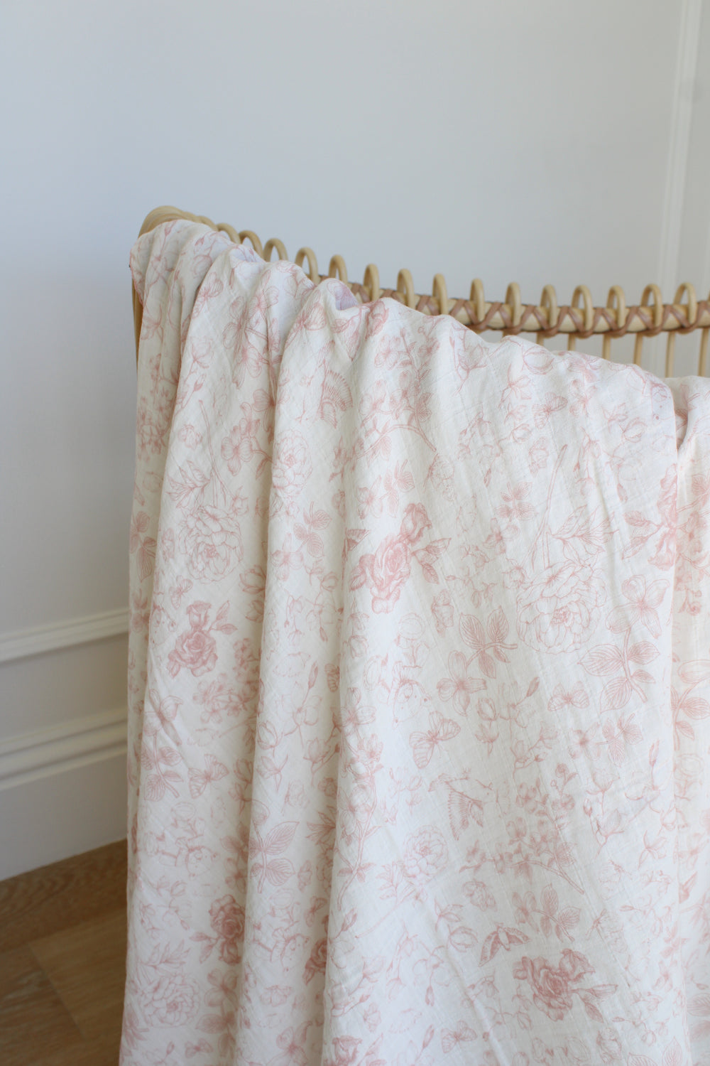 Floral Toile Muslin Blanket
