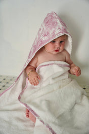 Jungle Toile Hooded Bath Towel