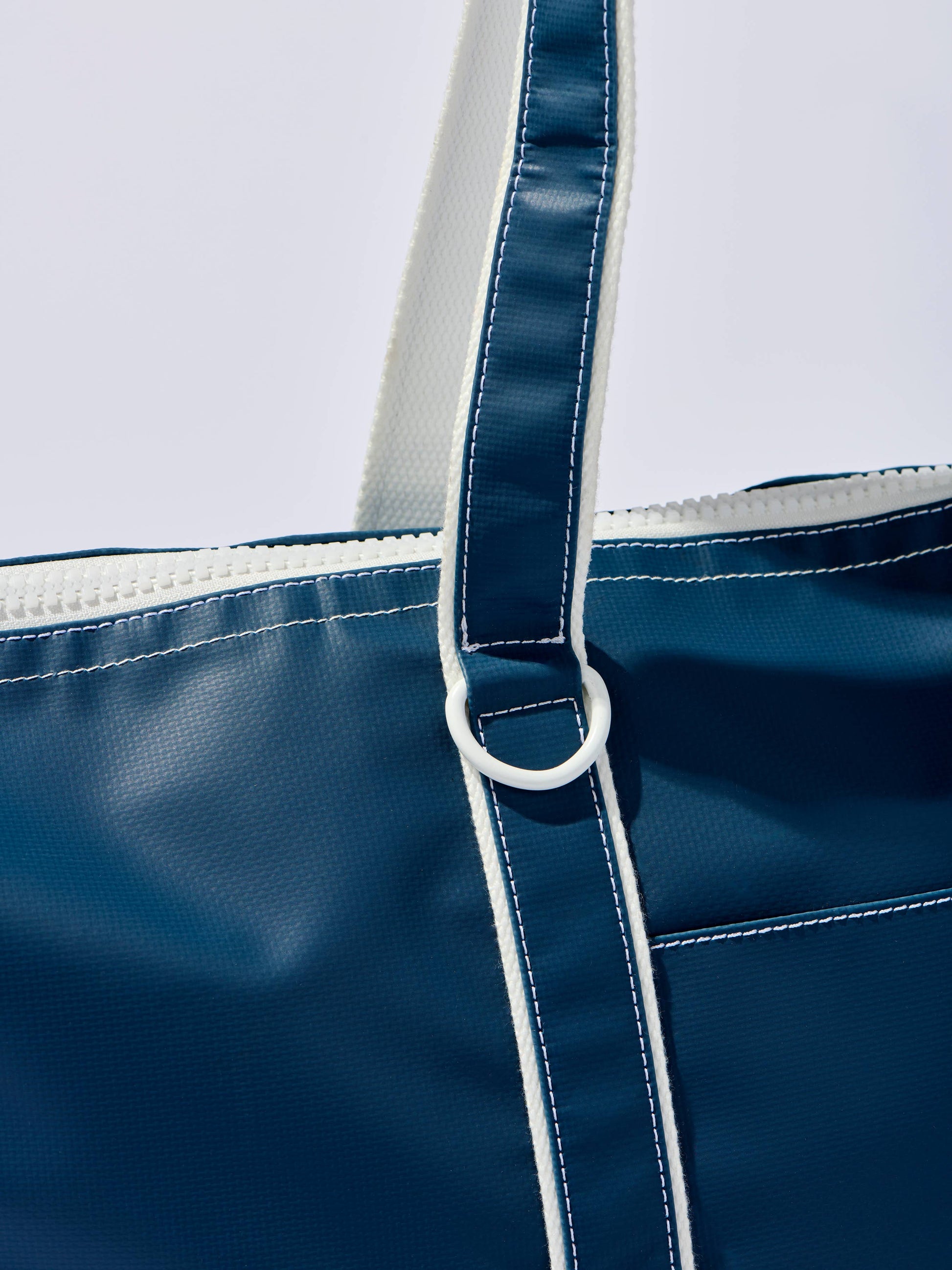 Port Tote