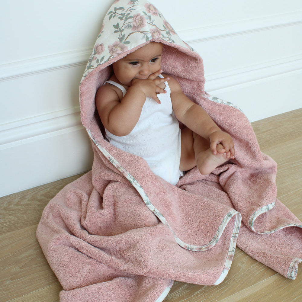 Blush Meadow Hooded Bath Towel