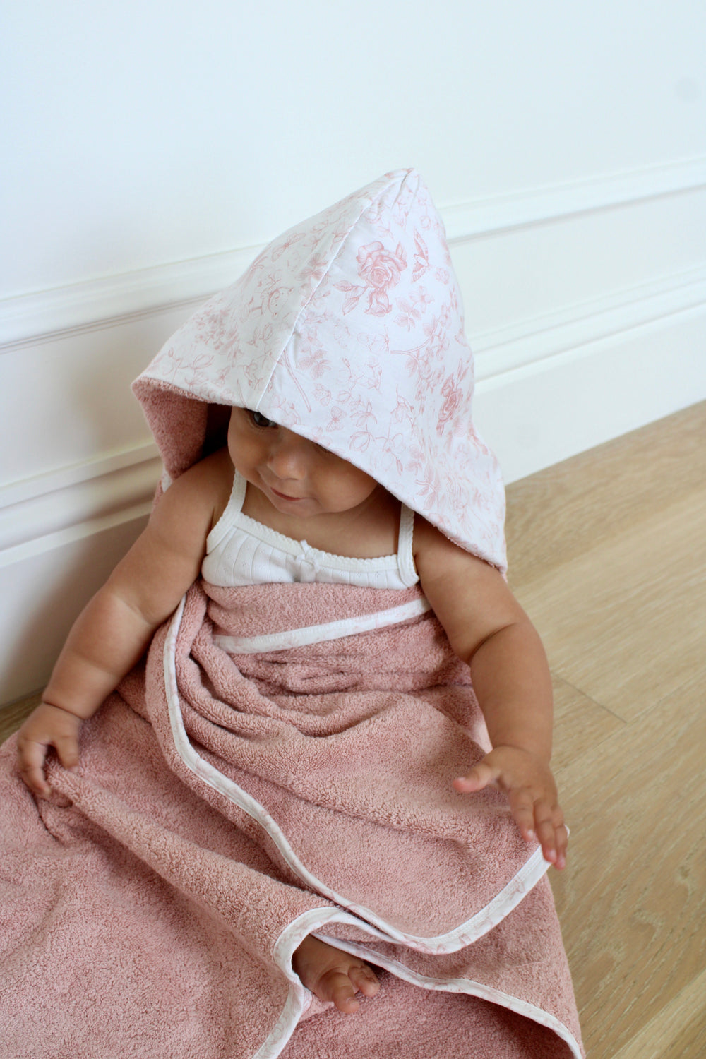 Lattice Hooded Bath Towel