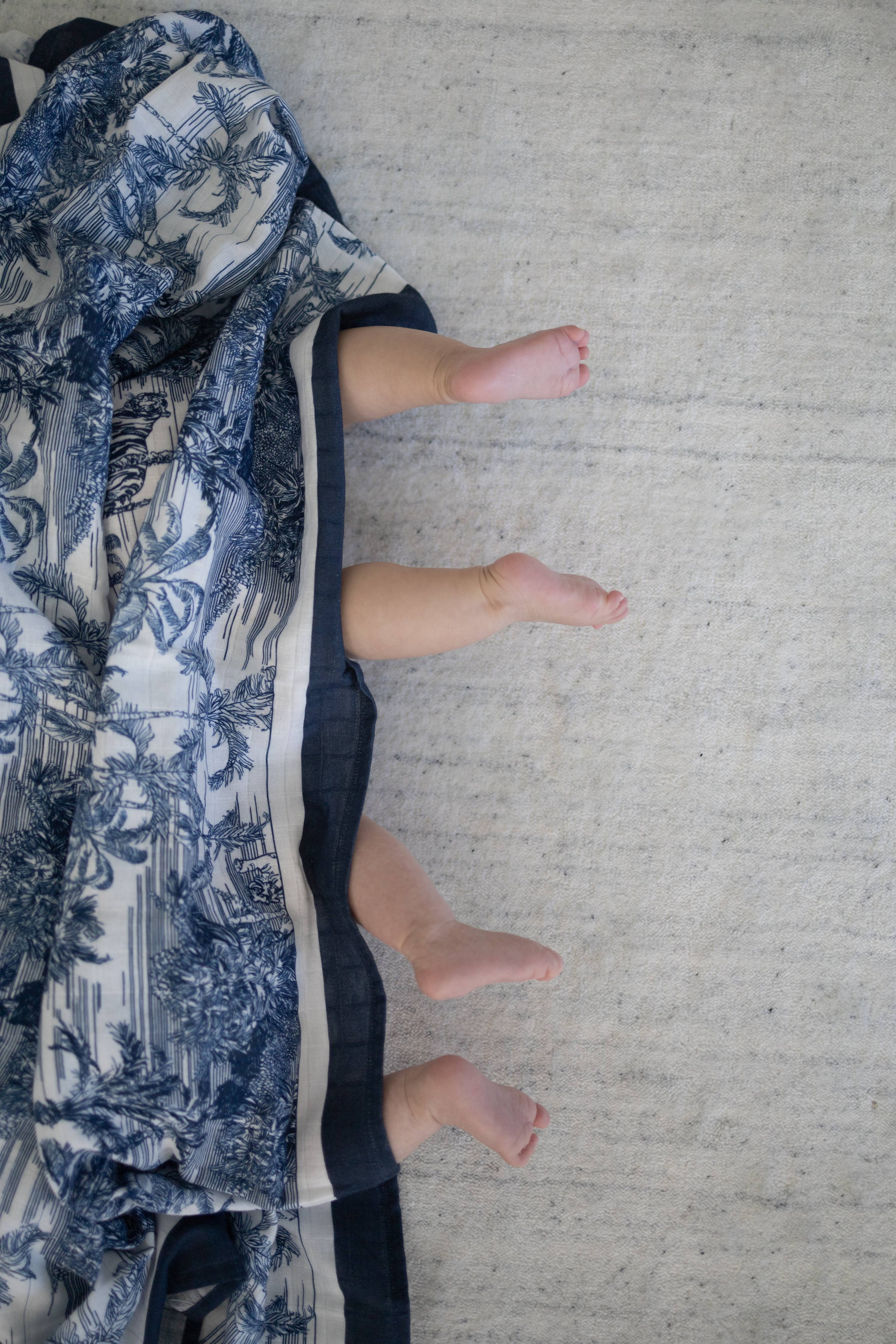 Jungle Toile Muslin Blanket