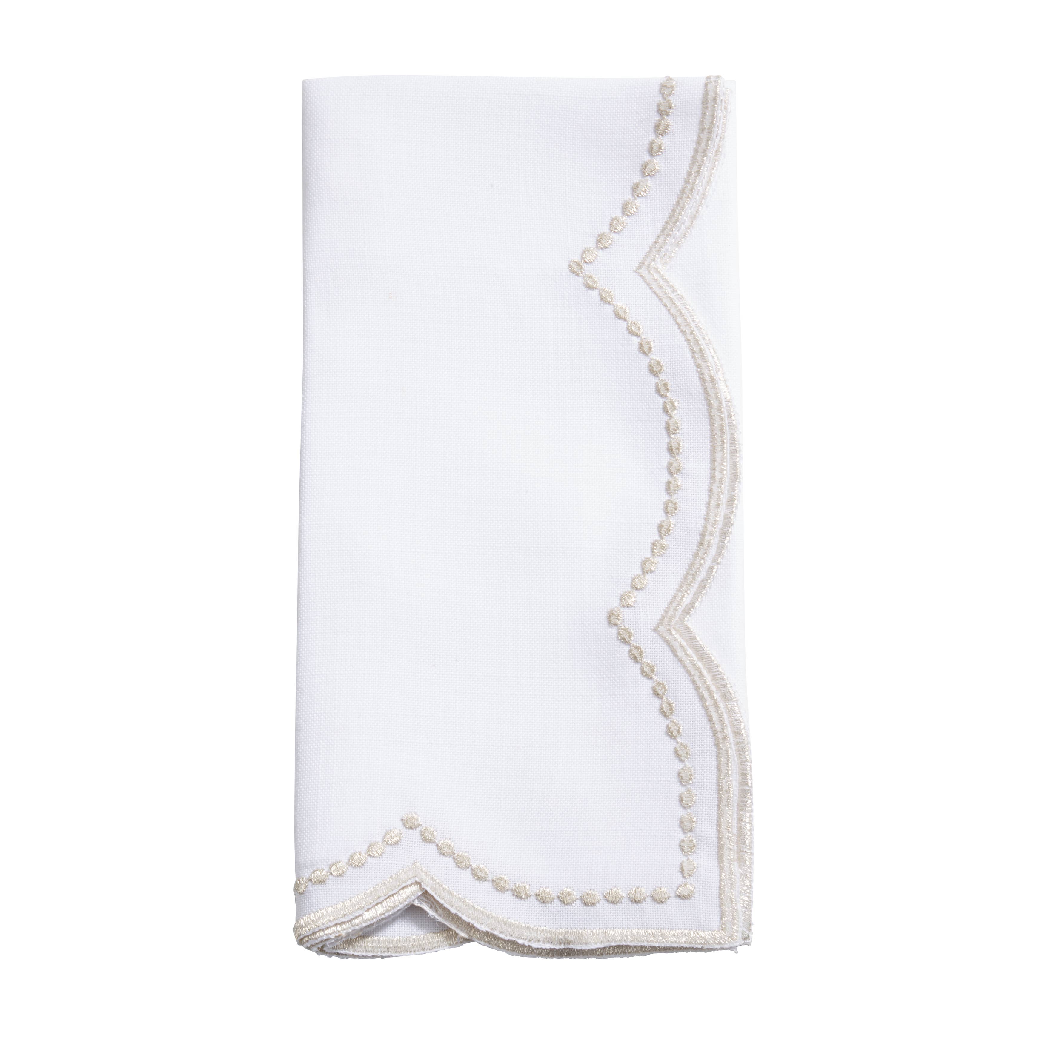 Embroidered Polka Dot Napkin w/ Scallop Edge | Set of 4