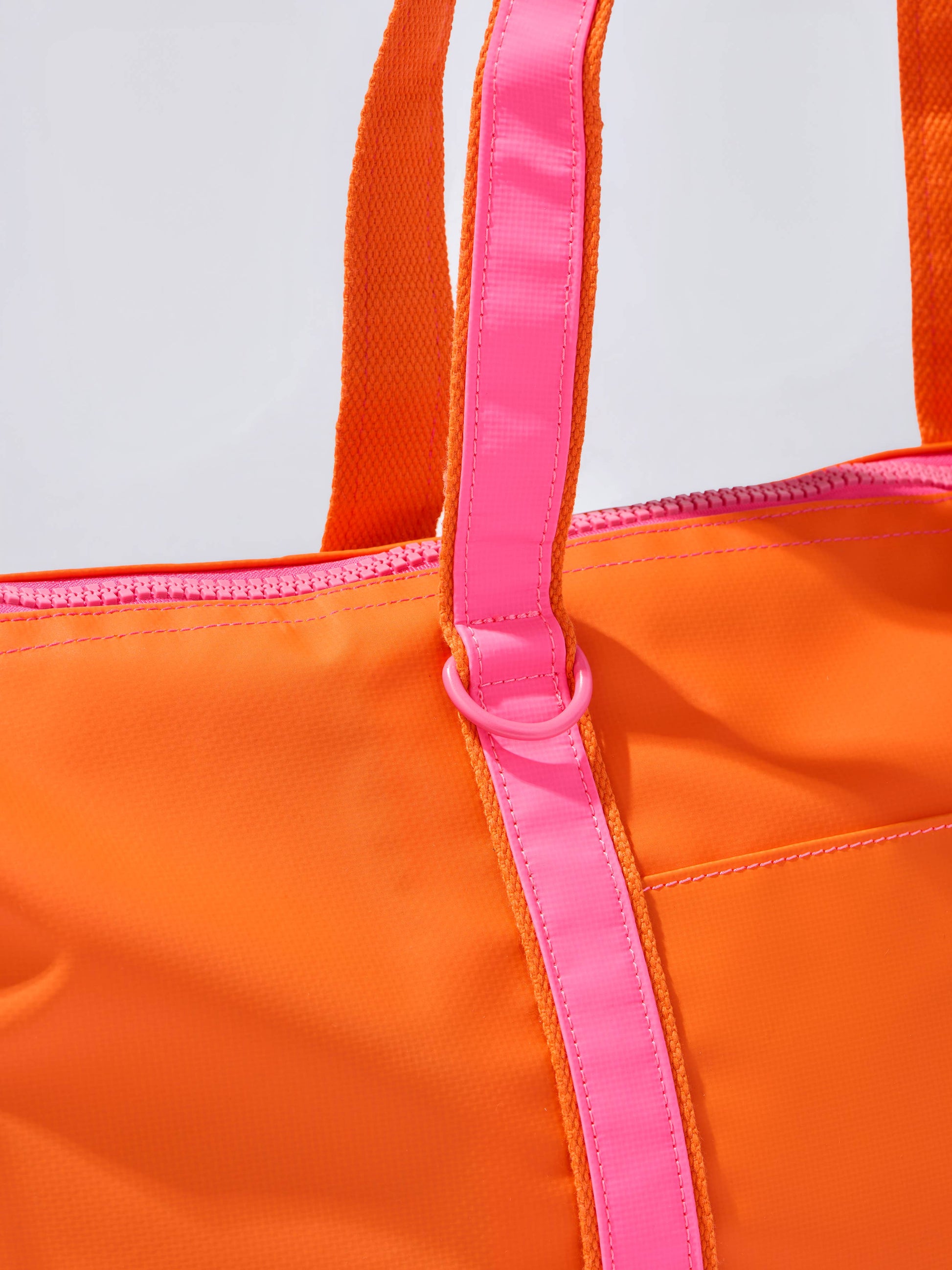 Port Tote