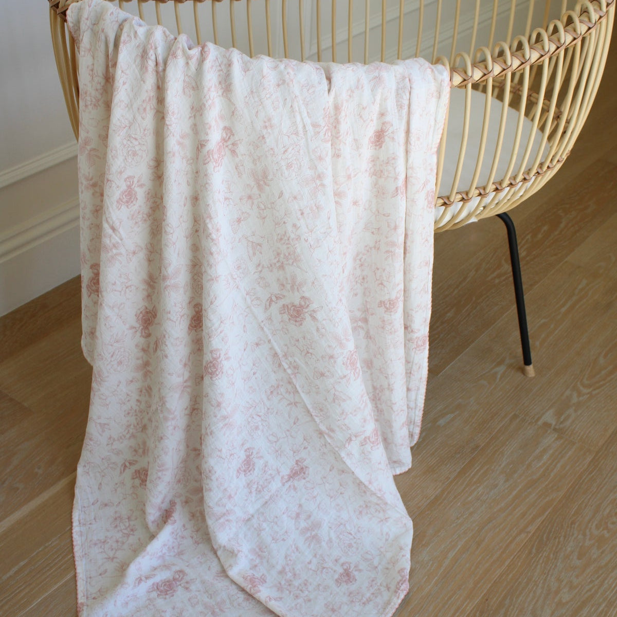 Floral Toile Muslin Blanket