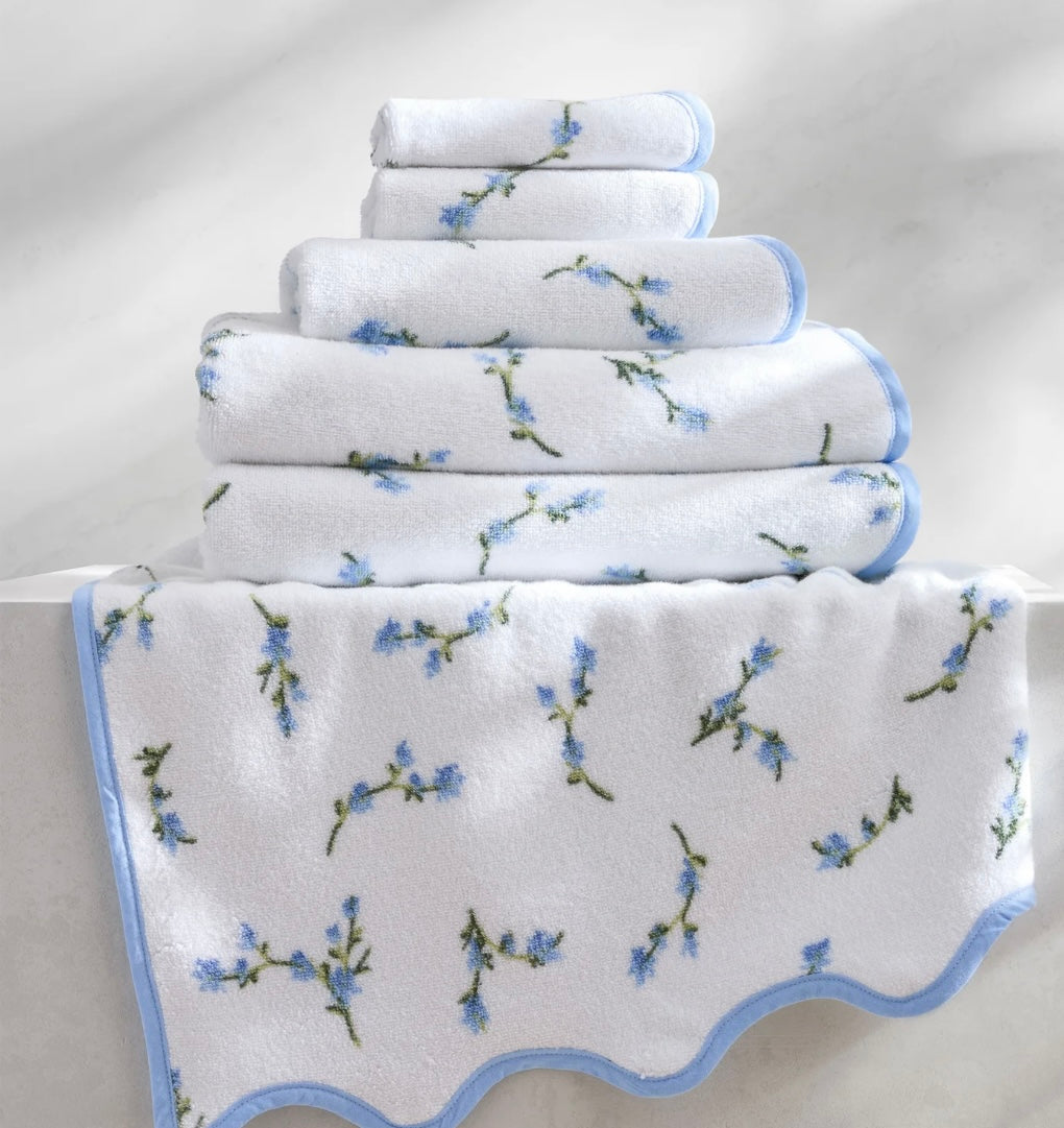Floral Scallop Towel Set