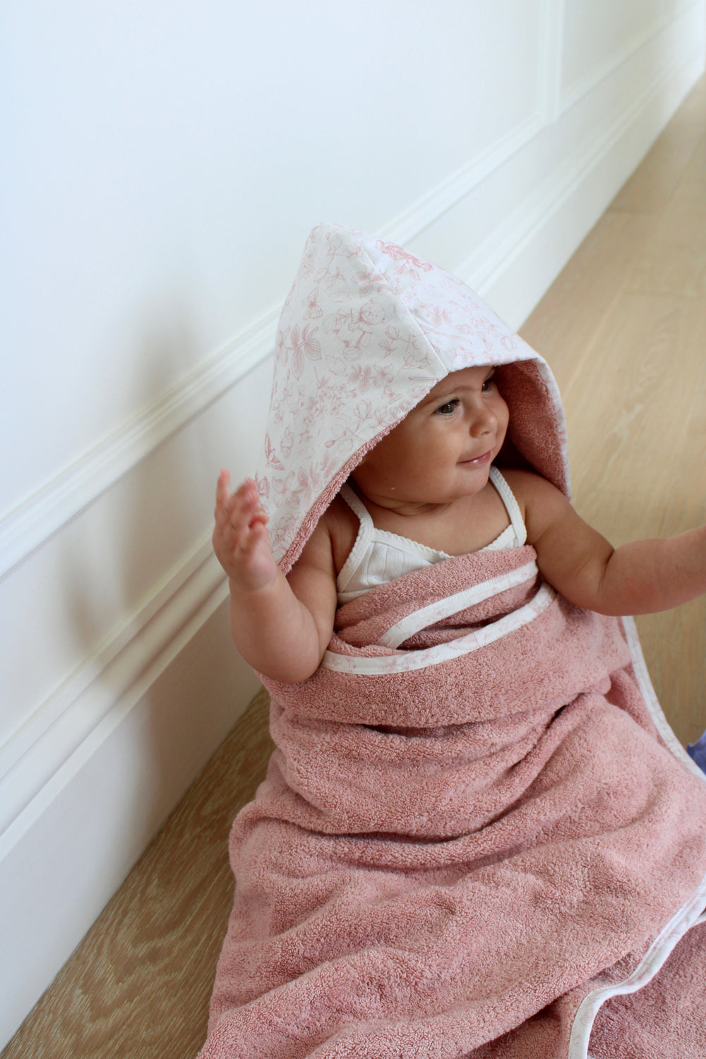 Lattice Hooded Bath Towel