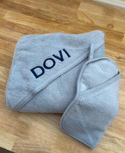 Solid Scalloped Hooded Towel and Washcloth Set