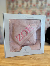 Solid Scalloped Hooded Towel and Washcloth Set