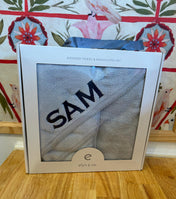 Solid Scalloped Hooded Towel and Washcloth Set