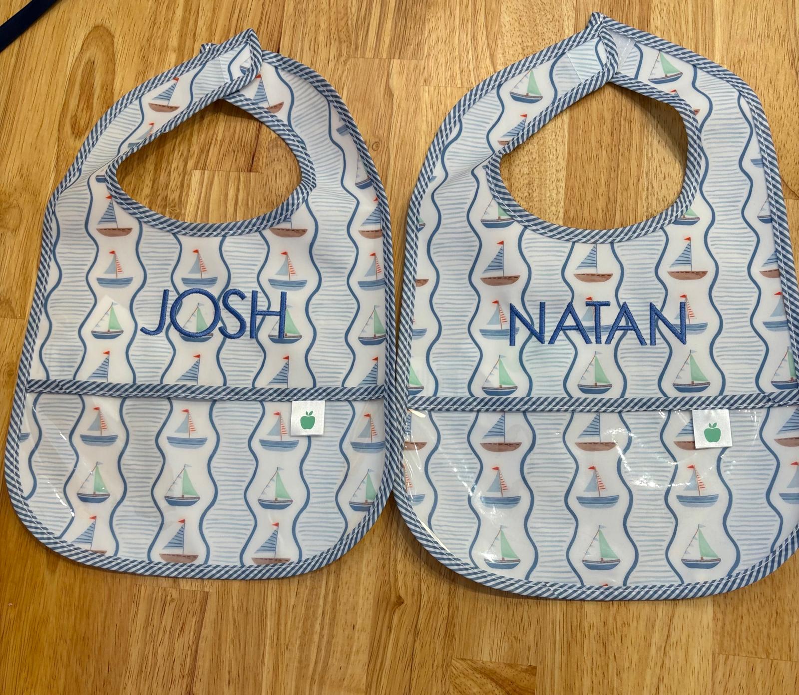Vinyl Wipe It Bib