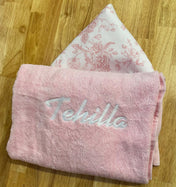 Toile Hooded Towel