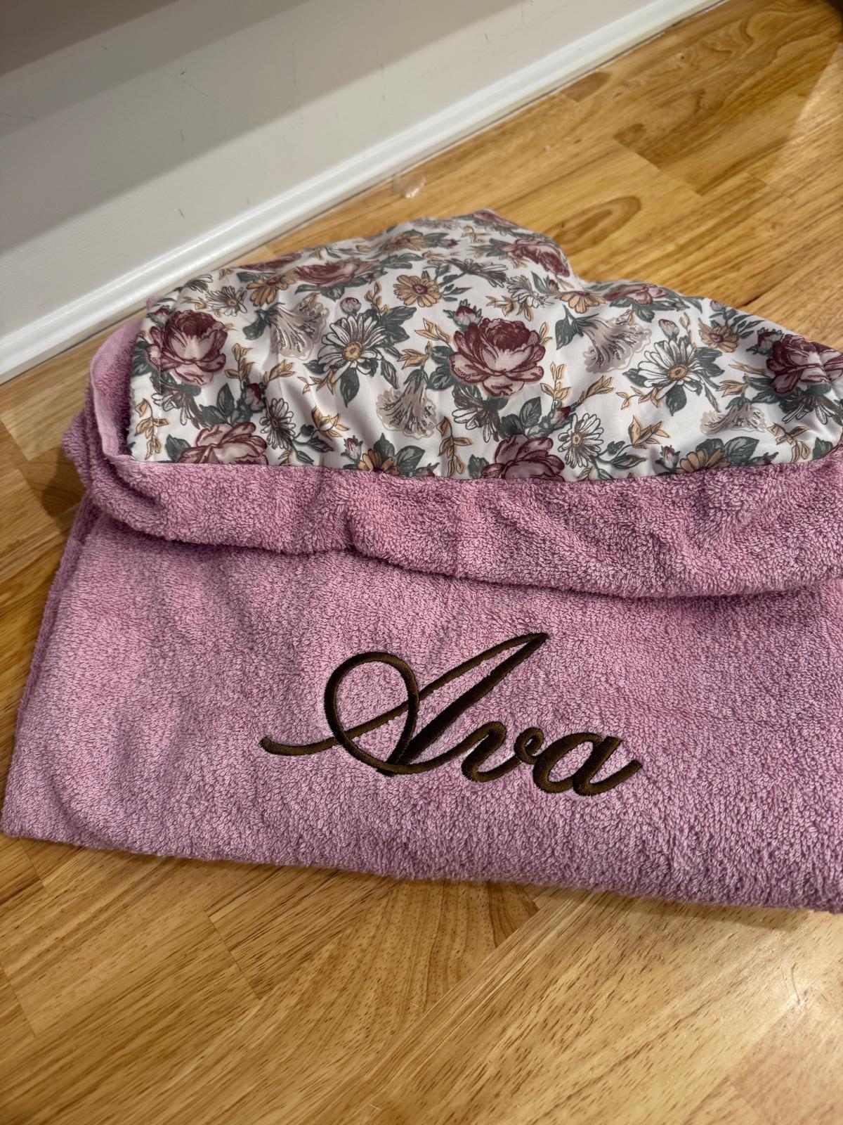 Toile Hooded Towel