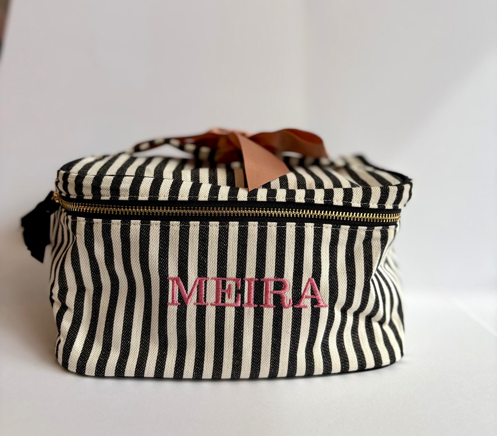 Medium Makeup & Toiletry Case