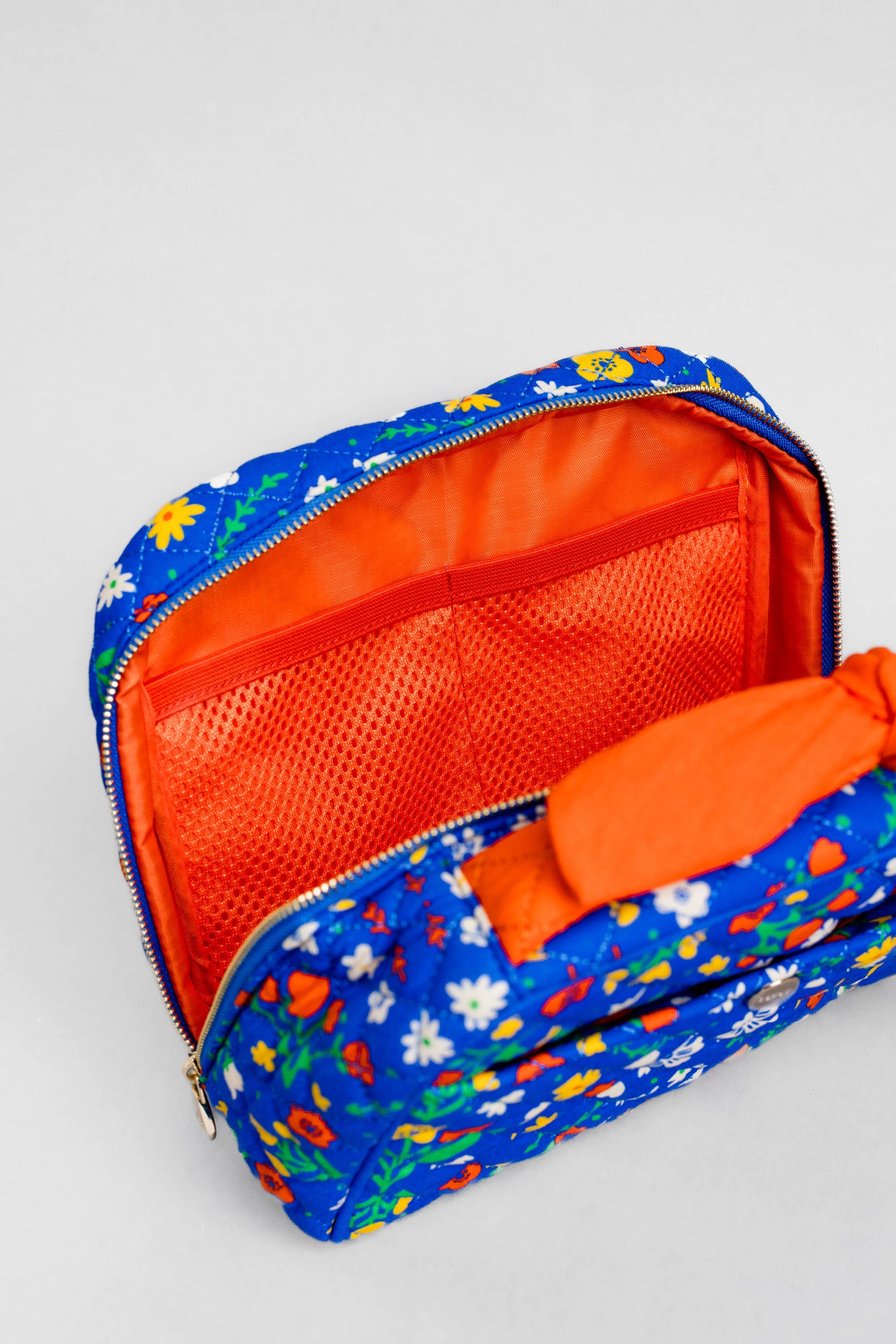 Scandinavian Floral Toiletry Bag