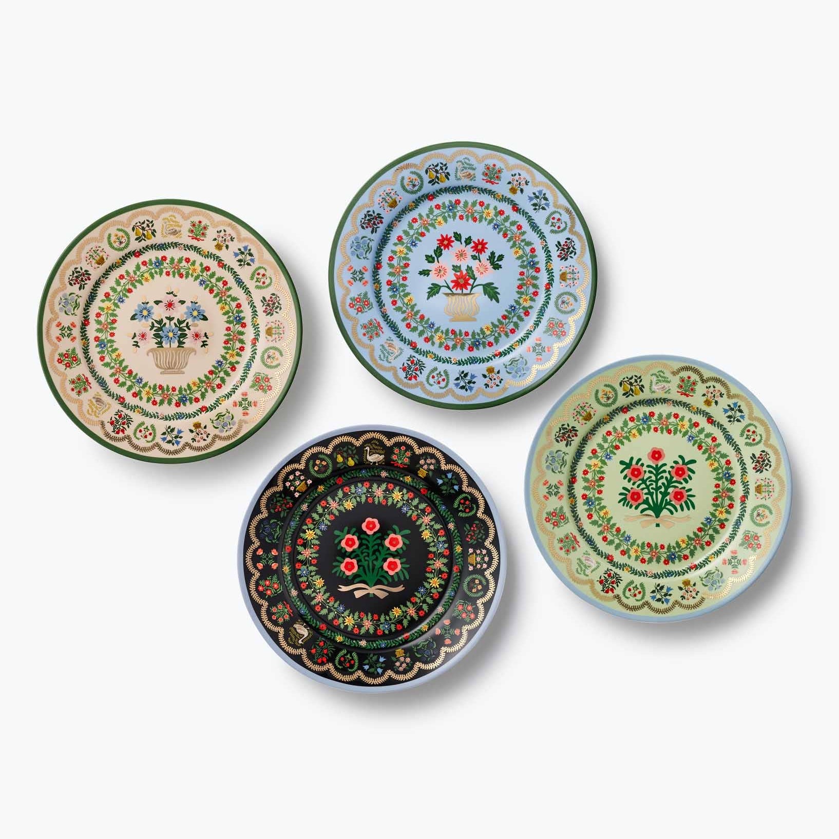 Rosette Porcelain Dessert Plate Set