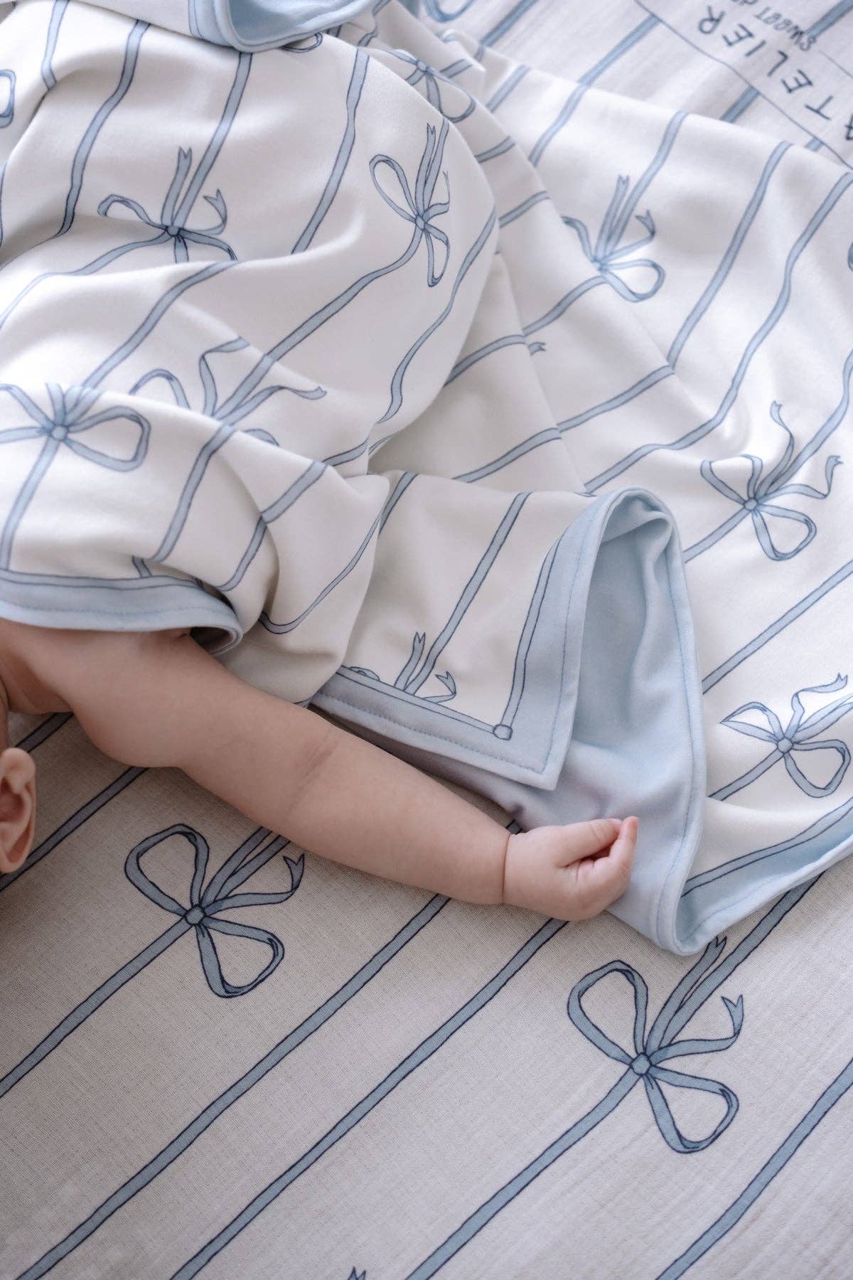 Double-Sided Organic Cotton Blanket