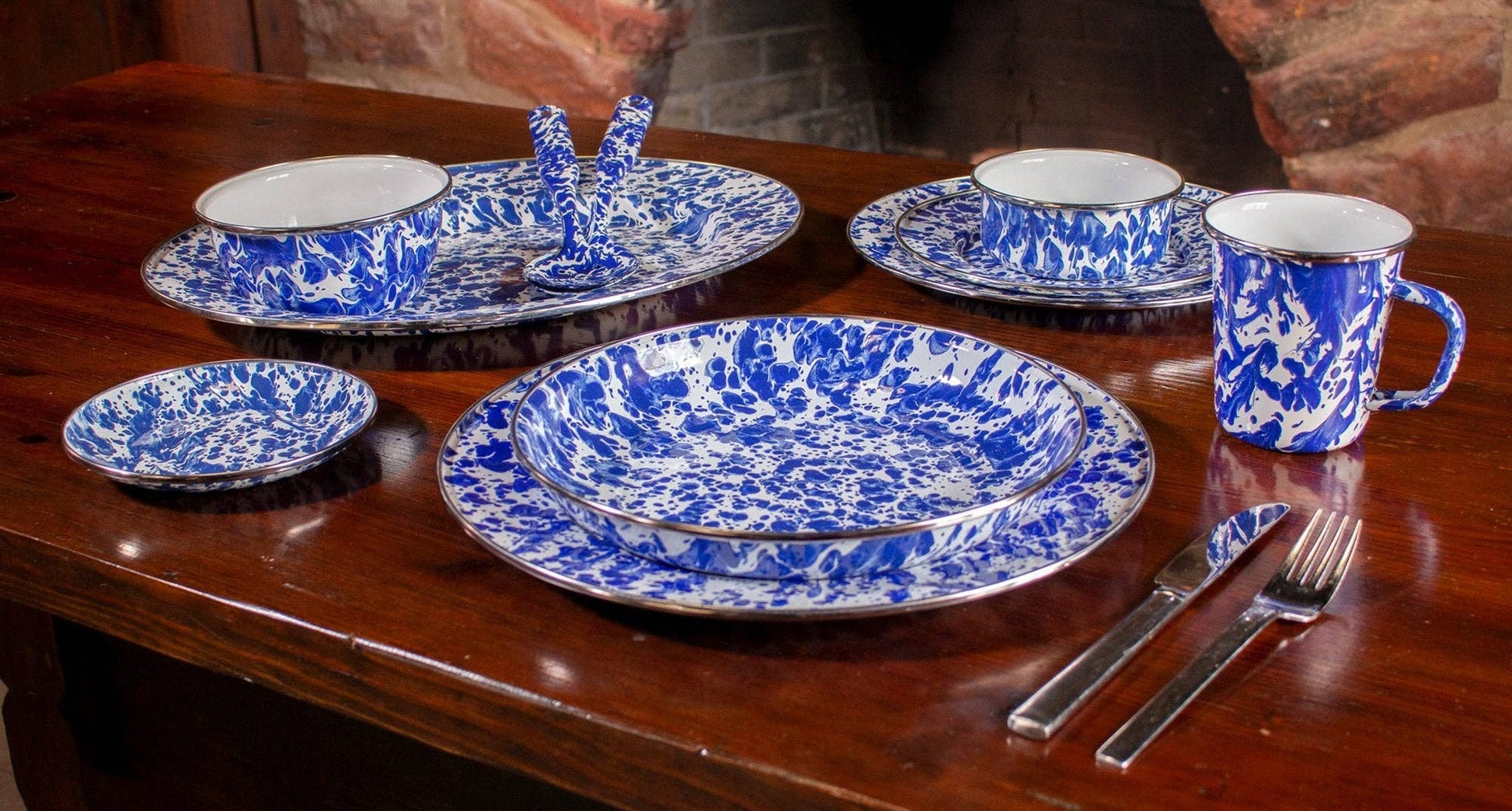 Golden Rabbit Enamelware Swirl Set of 2 Salt & Peppers