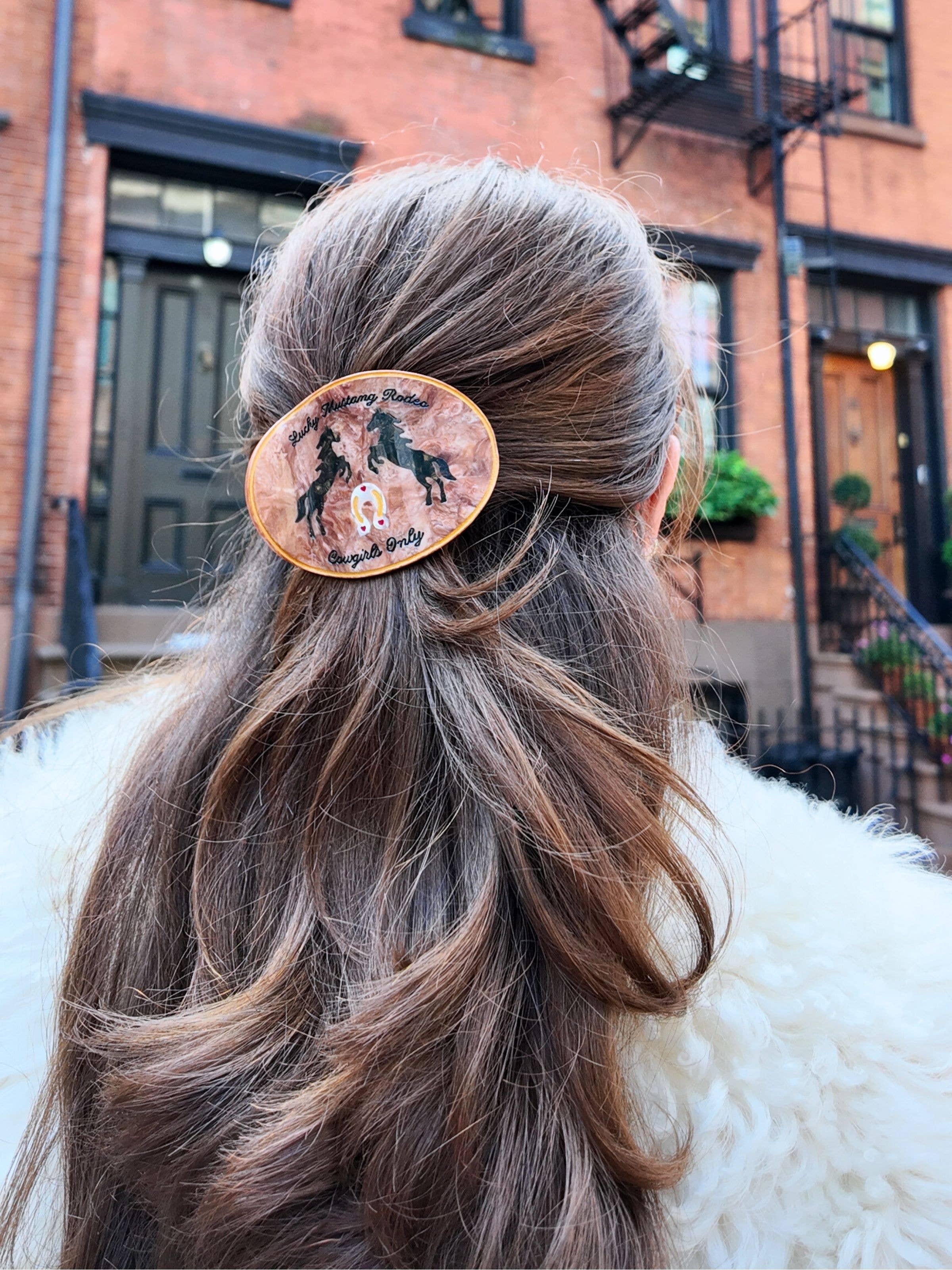 Lucky Mustang Rodeo Lay Down Claw Clip