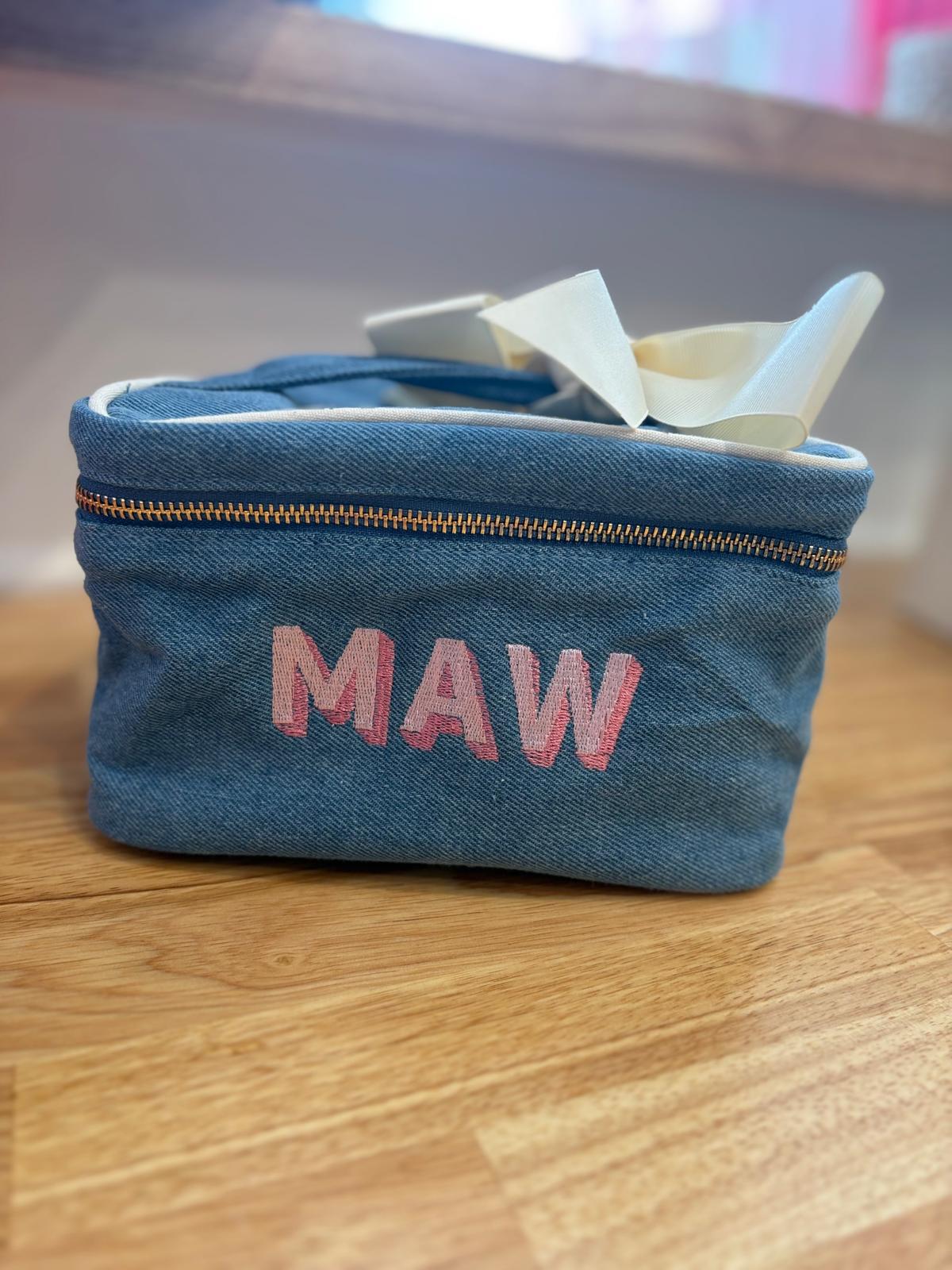 Medium Makeup & Toiletry Case