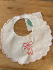 Double Thick Scallop Baby Bibs