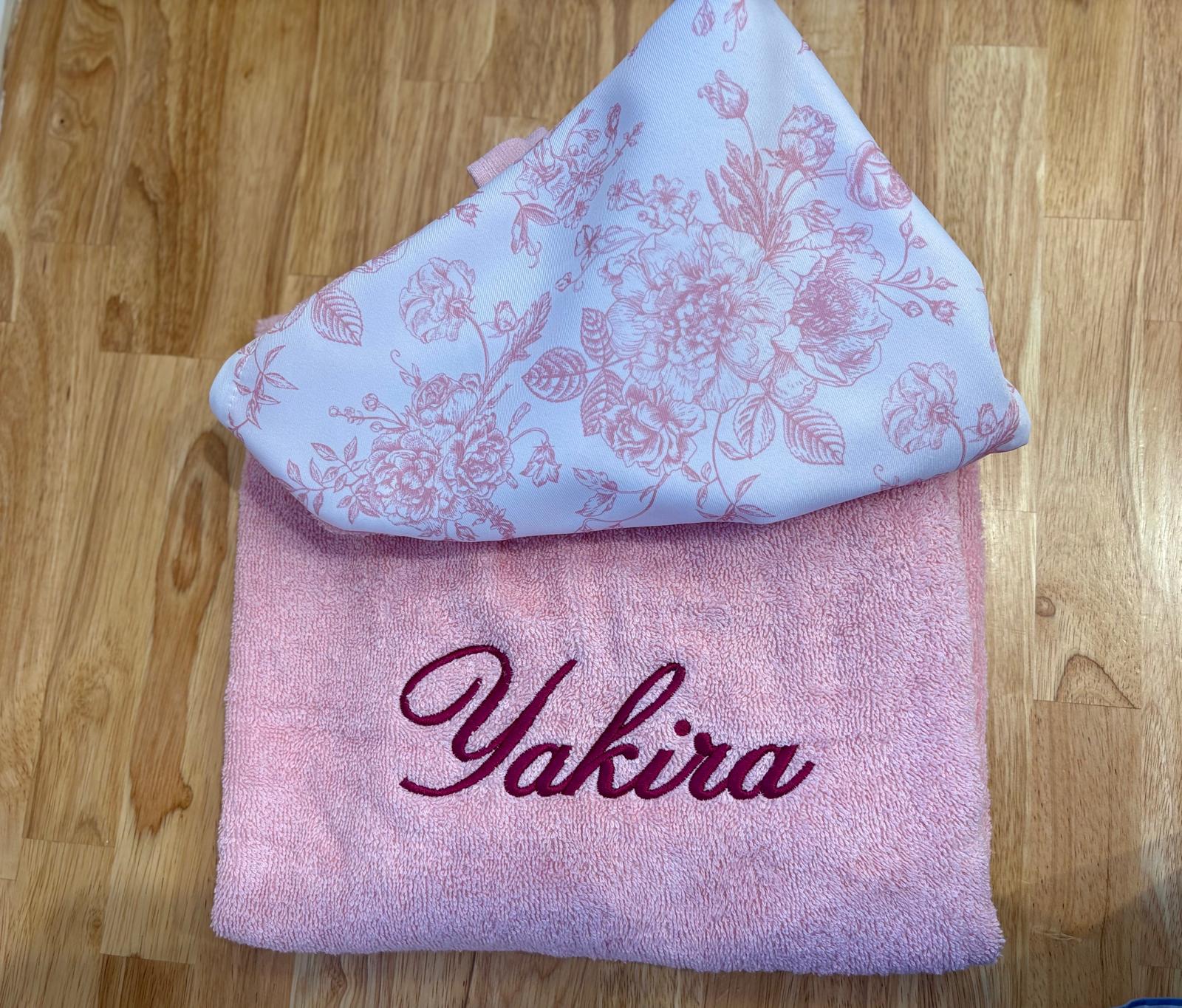 Toile Hooded Towel