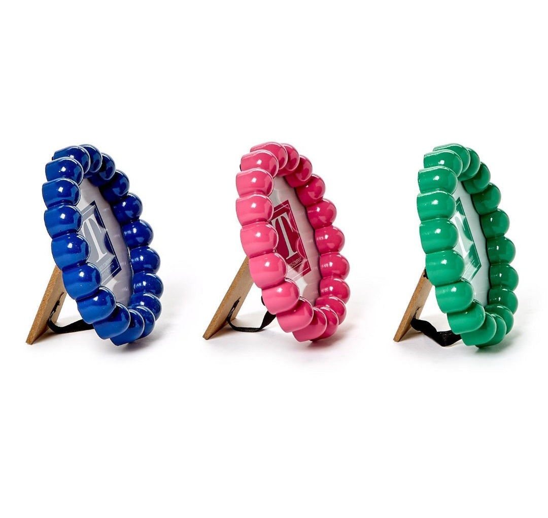 Hobnail Frames