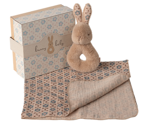 Bunny Rattle Set