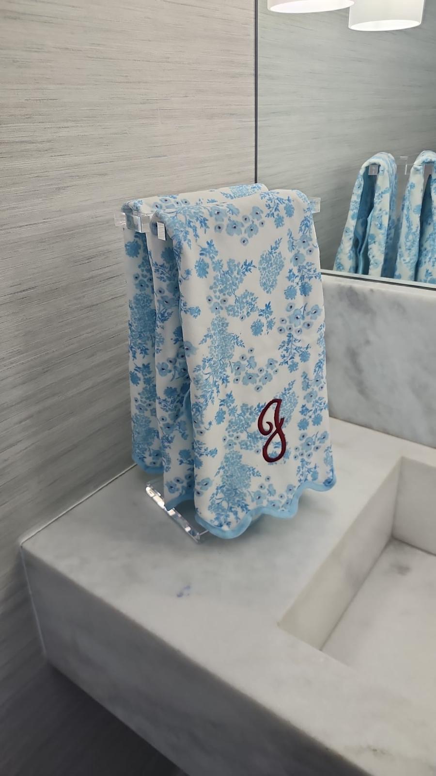 Dorothy Towel Set